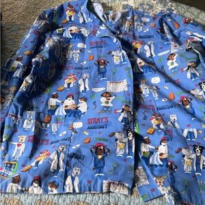 Strays anatomy scrub jacket